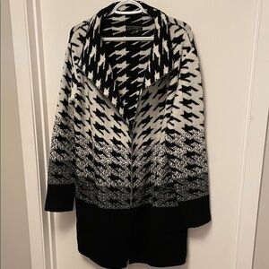 Sunsport Black and White Open Cardigan Size Small